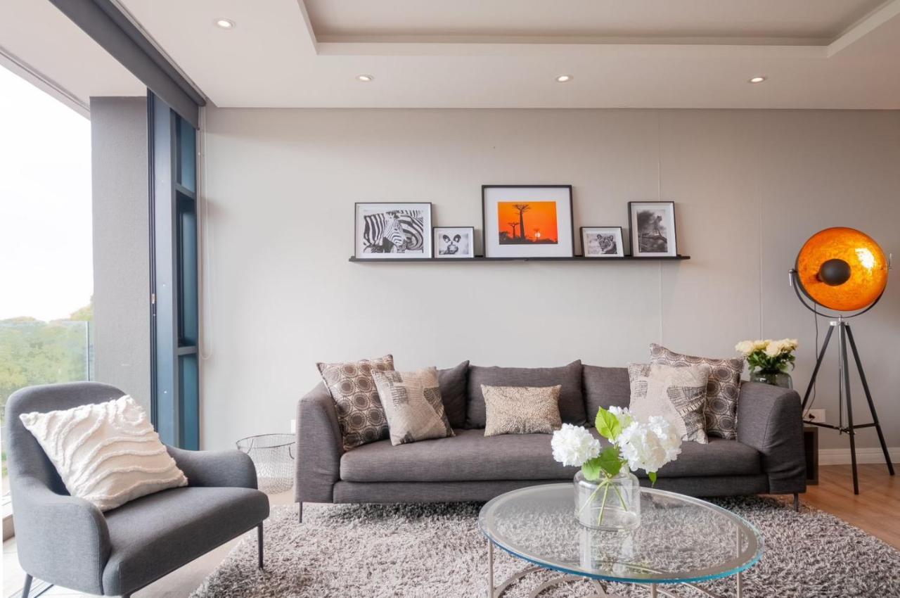 Greenpoint Designer Apartment Near Stadium & Waterfront Cape Town Exterior photo